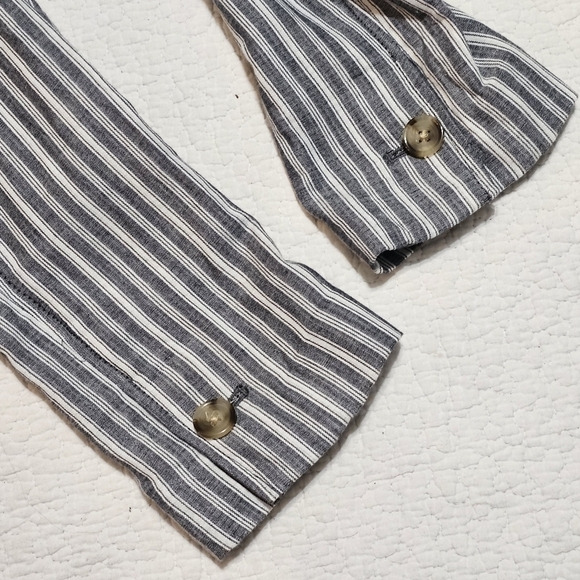 Banana Republic Light-Weight Cotton Striped Belted Blazer Blue/White. Size 12. - Picture 7 of 11